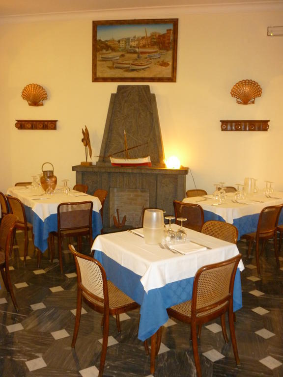 Ristorante Hotel Mira Sestri Levante Exterior photo